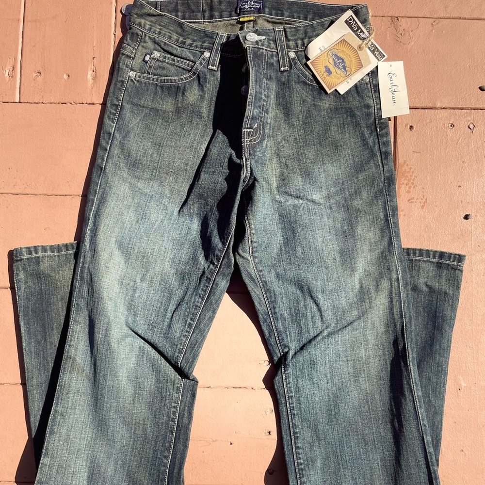 Earl Jean 
Men’s Woven Jean; Size: 28/34